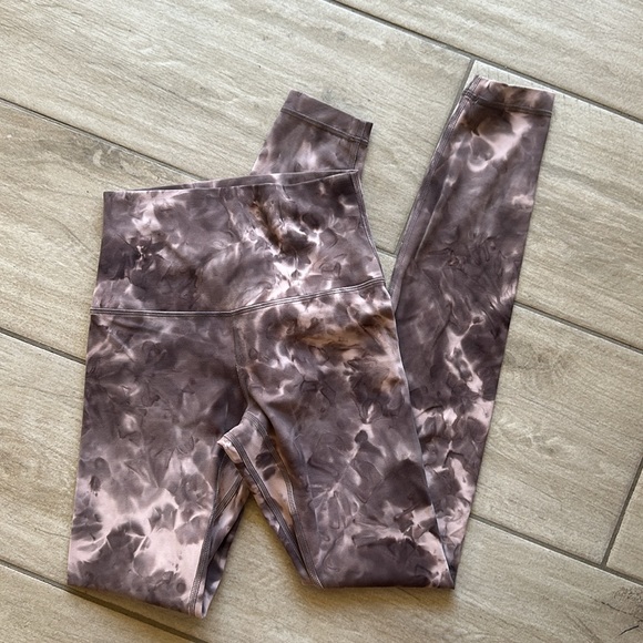 Lululemon Align High-Rise Pant 28" Size 2 - Picture 4 of 10